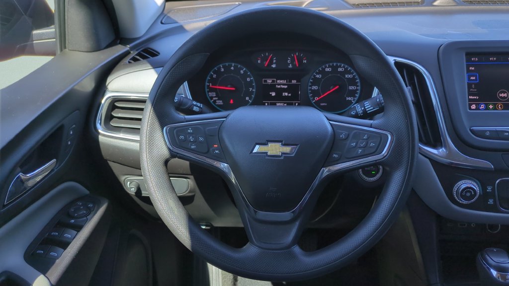 Used 2020 Chevrolet Equinox LS w/ LS Convenience Package FWD image 12