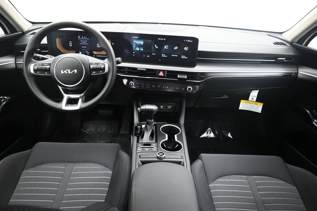 New 2026 Kia K5 LXS FWD image 32