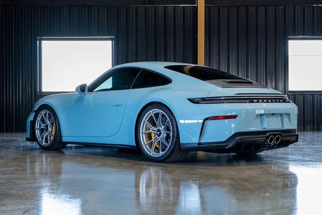 Used 2026 Porsche 911 GT3 RWD image 4