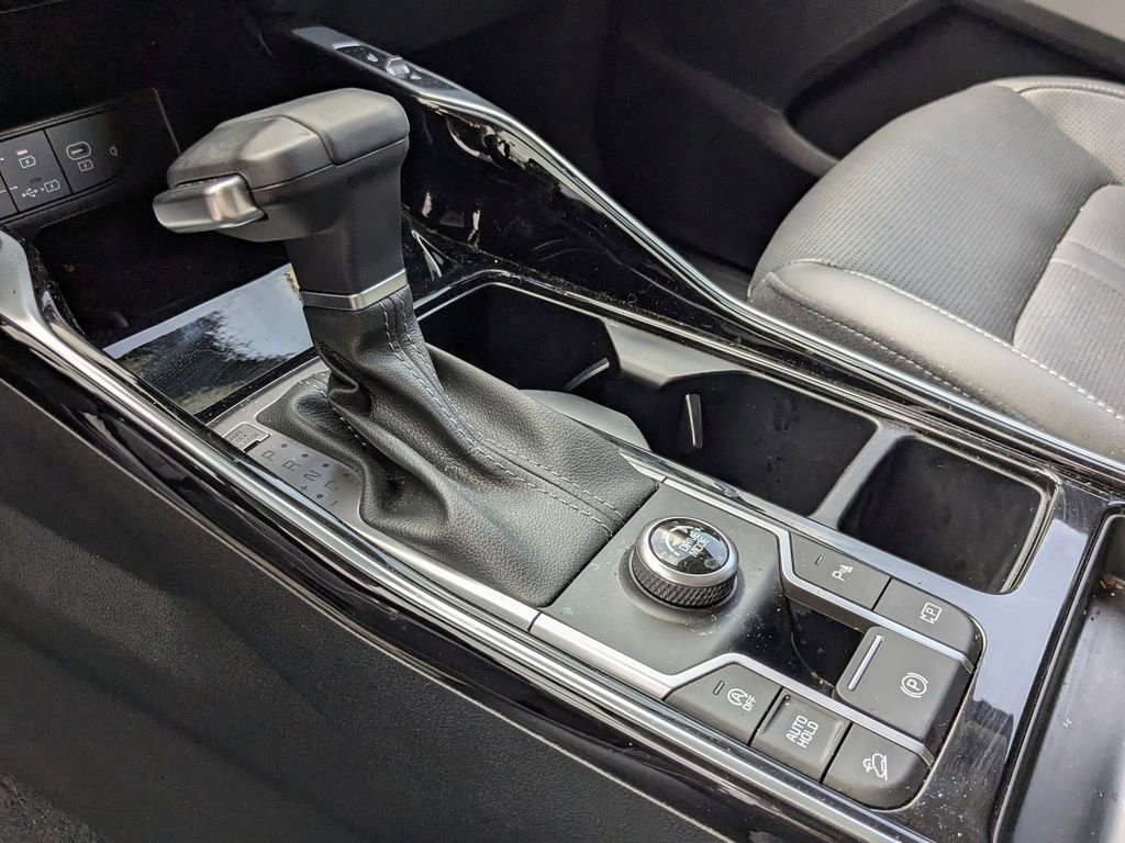 Used 2025 Kia Sorento SX image 14