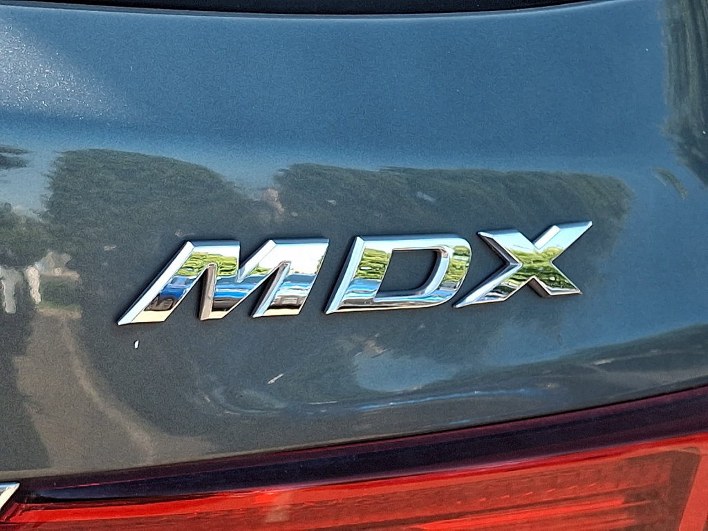 Used 2015 Acura MDX w/ Technology Package AWD/4WD image 17