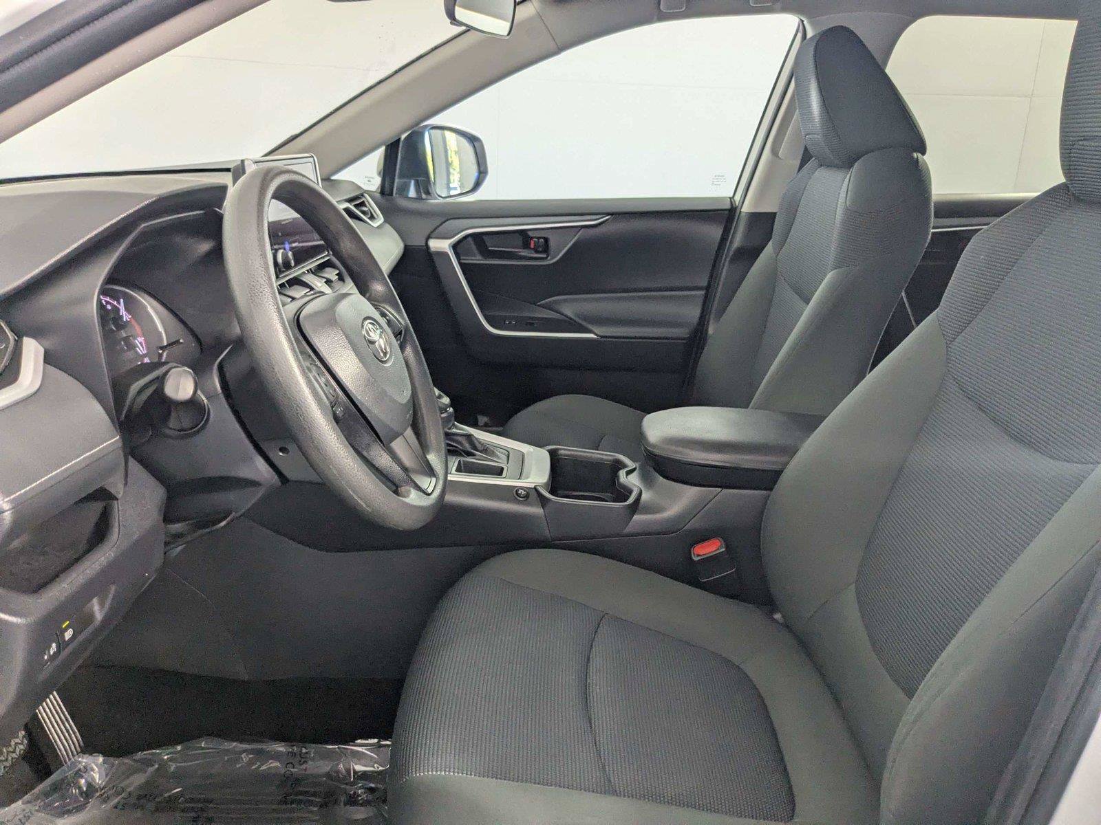 Certified 2024 Toyota RAV4 LE FWD image 10