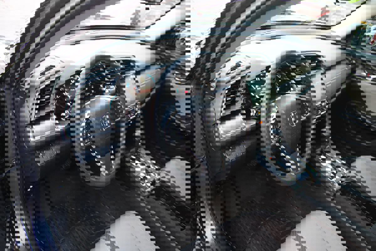 Used 2016 Honda Civic EX-T image 16