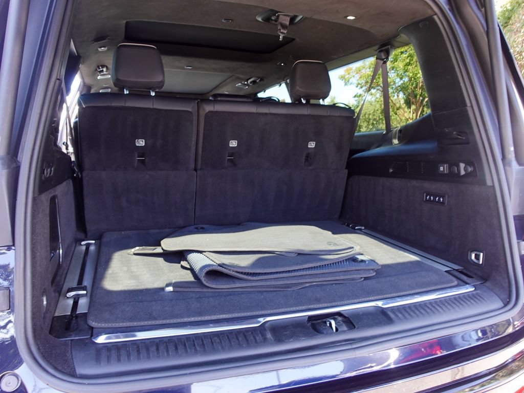 Used 2024 Jeep Grand Wagoneer L Series II w/ Quick Order Packagew 28T AWD/4WD image 30