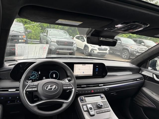 Used 2025 Hyundai Palisade Calligraphy AWD/4WD image 11