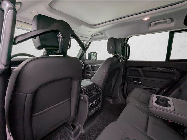 New 2025 Land Rover Defender 110 S AWD/4WD image 20