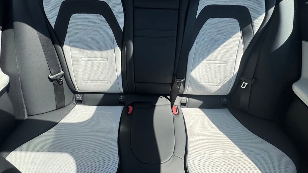 Used 2025 Mercedes-Benz E 53 AMG e 4MATIC Sedan image 20
