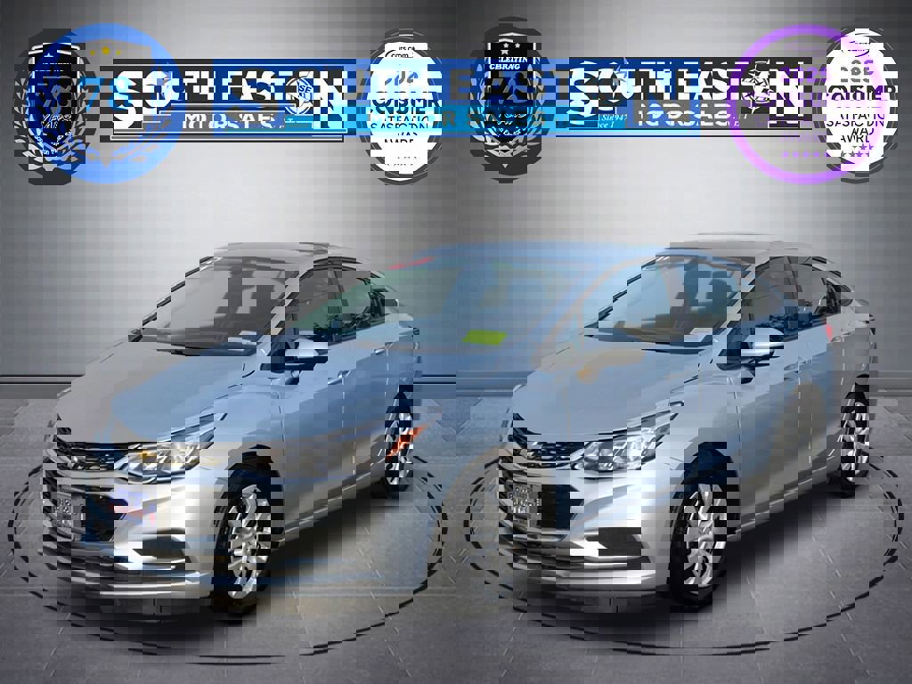 Used 2017 Chevrolet Cruze LS image 1