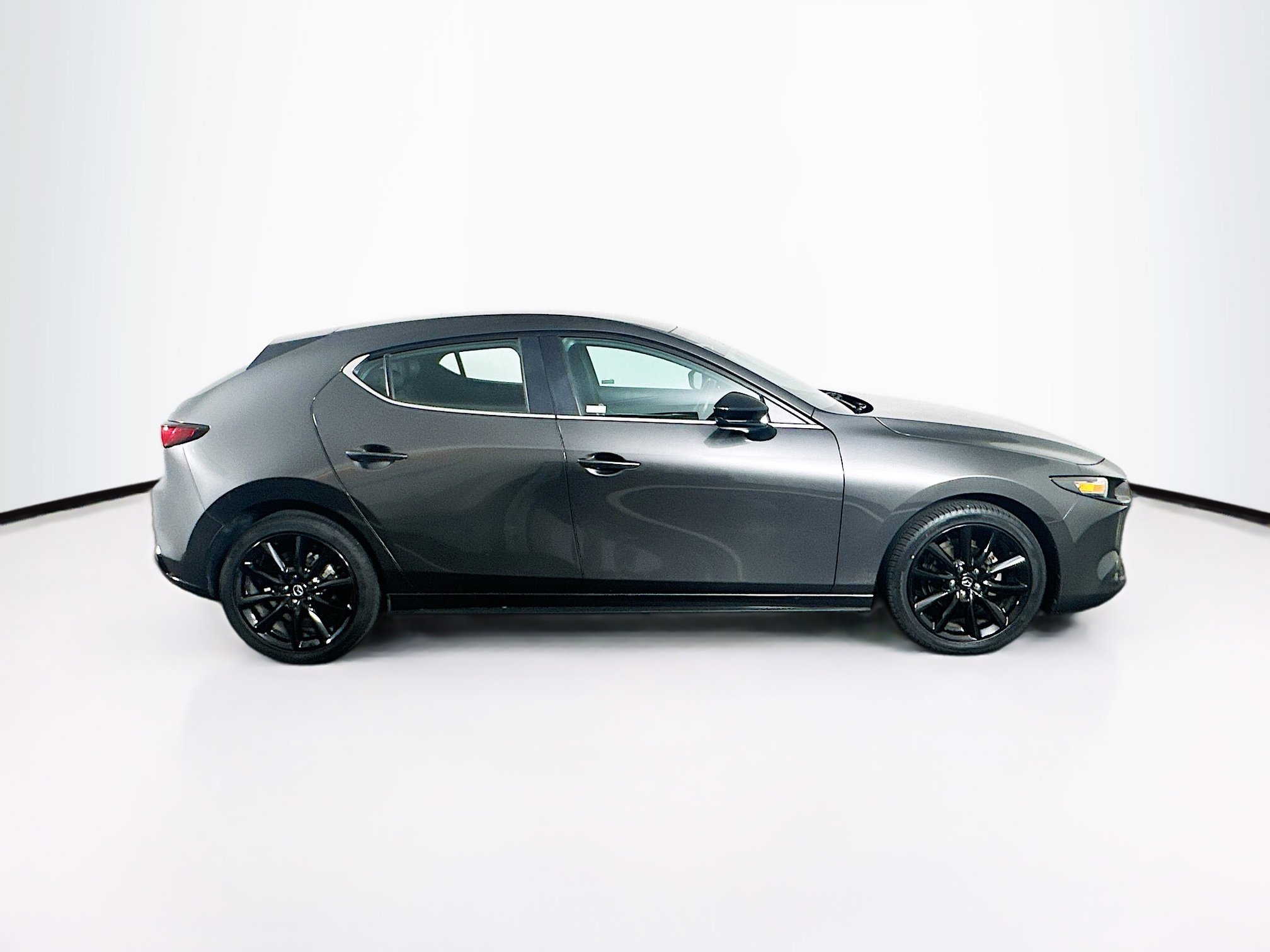 Used 2024 MAZDA MAZDA3 s FWD image 10