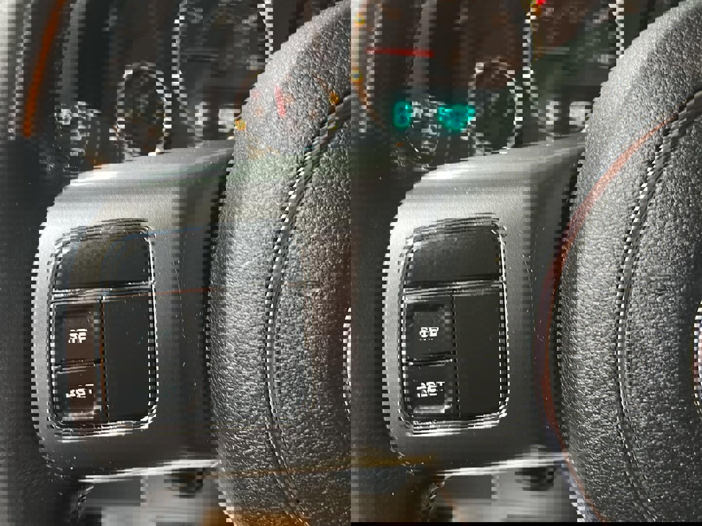 Used 2018 Jeep Wrangler Unlimited Sahara image 16