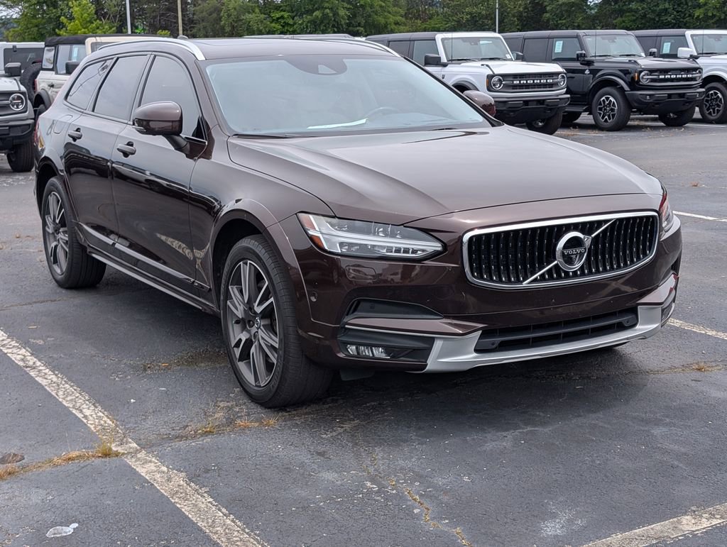 Used 2017 Volvo V90 T6 Cross Country AWD/4WD image 5