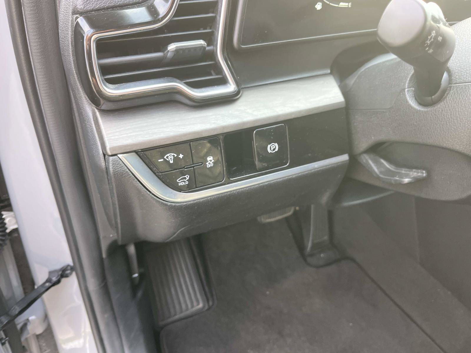 Used 2023 Kia Sportage X-Line w/ X-Line Premium Package AWD/4WD image 31