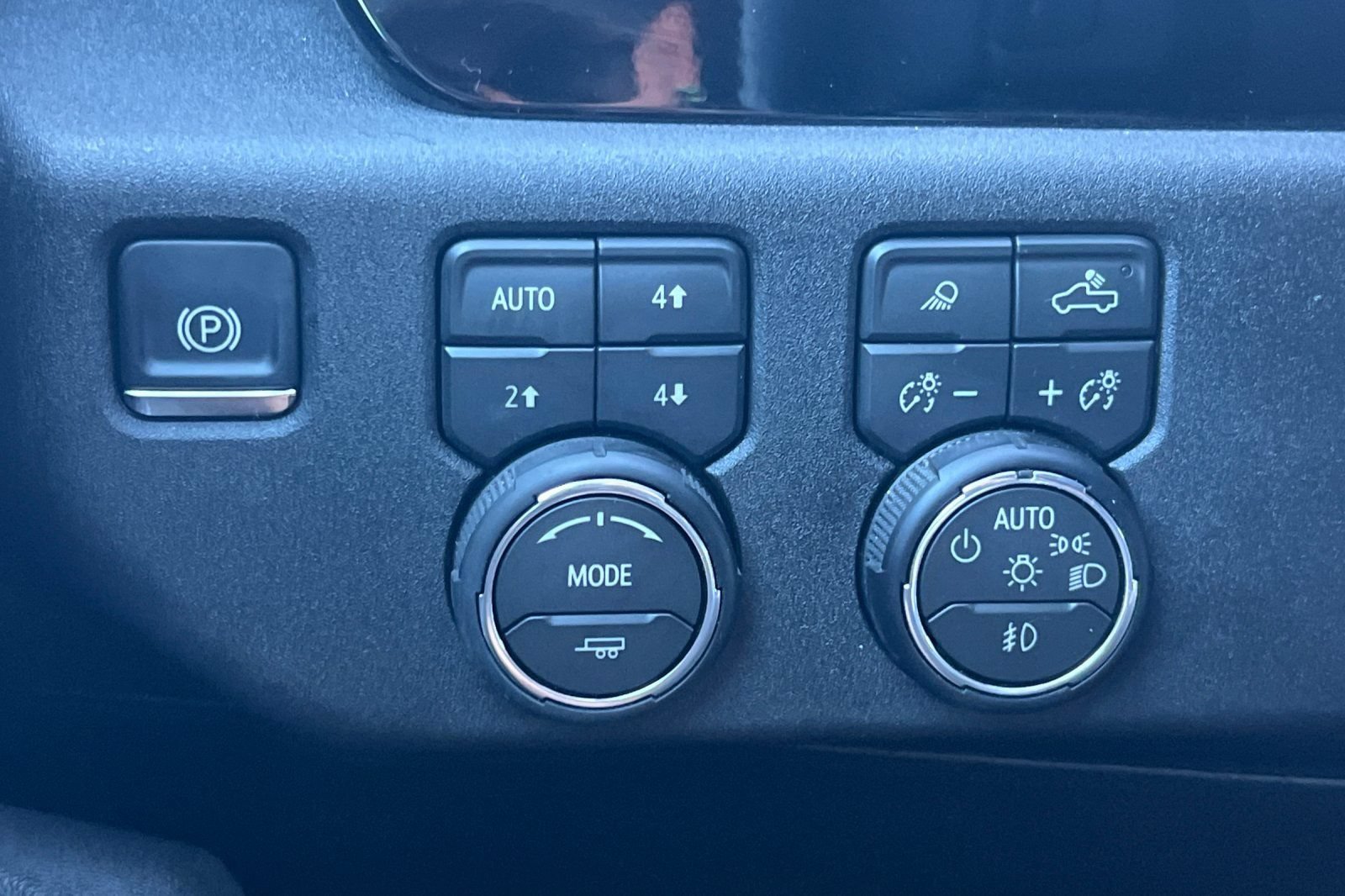 Used 2026 Chevrolet Silverado 1500 RST w/ RST All Star Premium Package AWD/4WD image 40