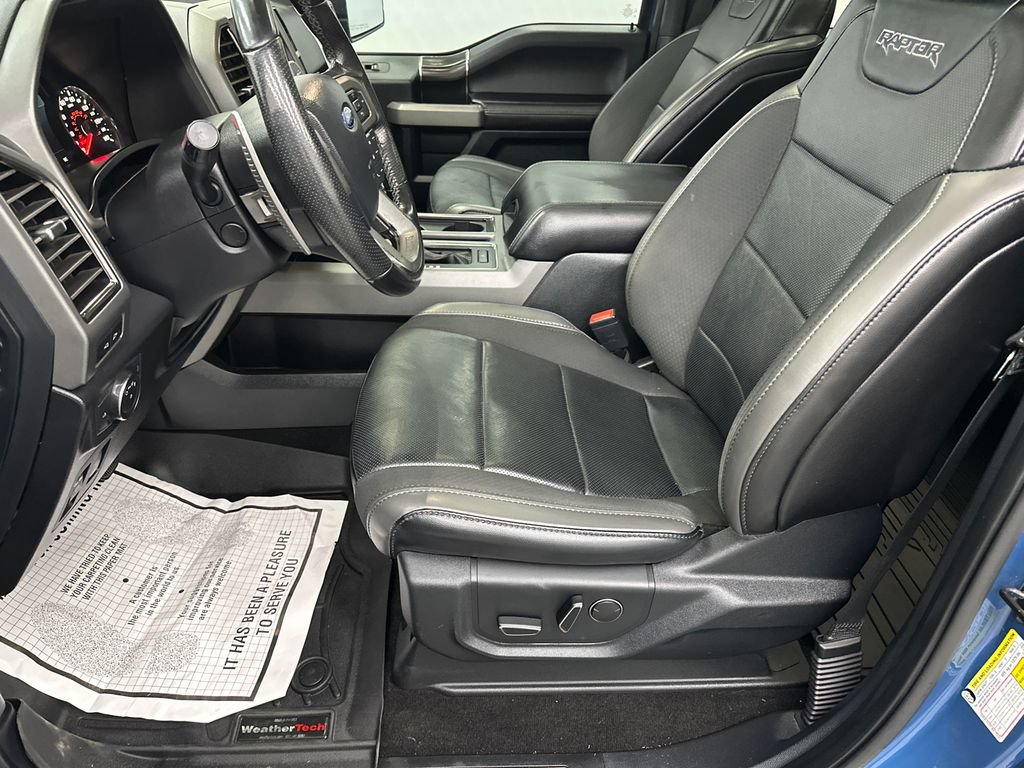 Used 2019 Ford F150 Raptor w/ Equipment Group 802A Luxury AWD/4WD image 9