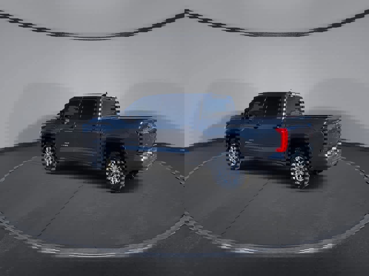 Used 2023 Toyota Tundra SR5 w/ SR5 Convenience Package image 6