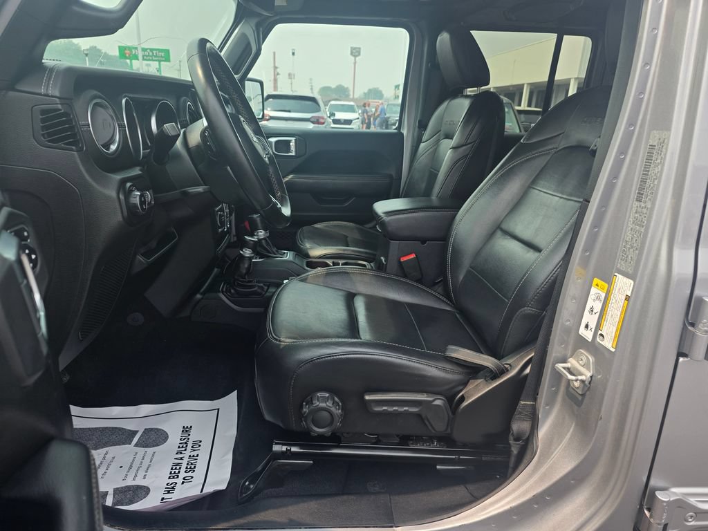 Used 2020 Jeep Gladiator Overland AWD/4WD image 9