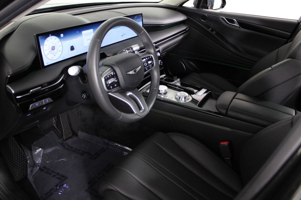 Used 2025 Genesis G80 2.5T image 15