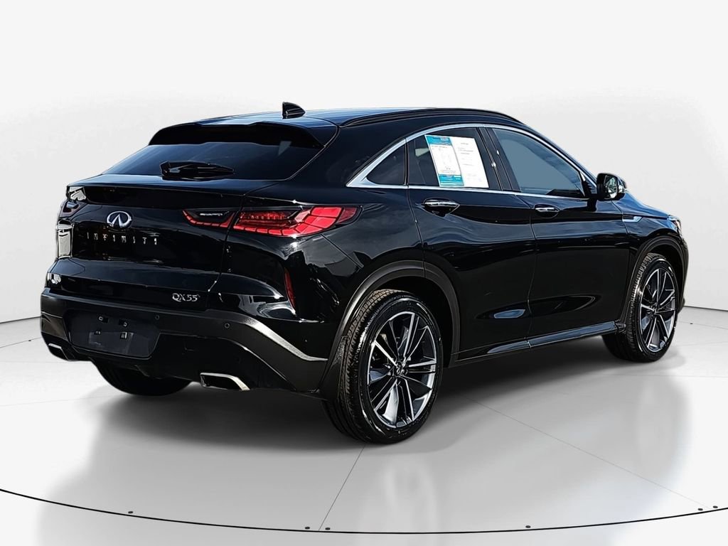 Used 2025 INFINITI QX55 Essential image 5
