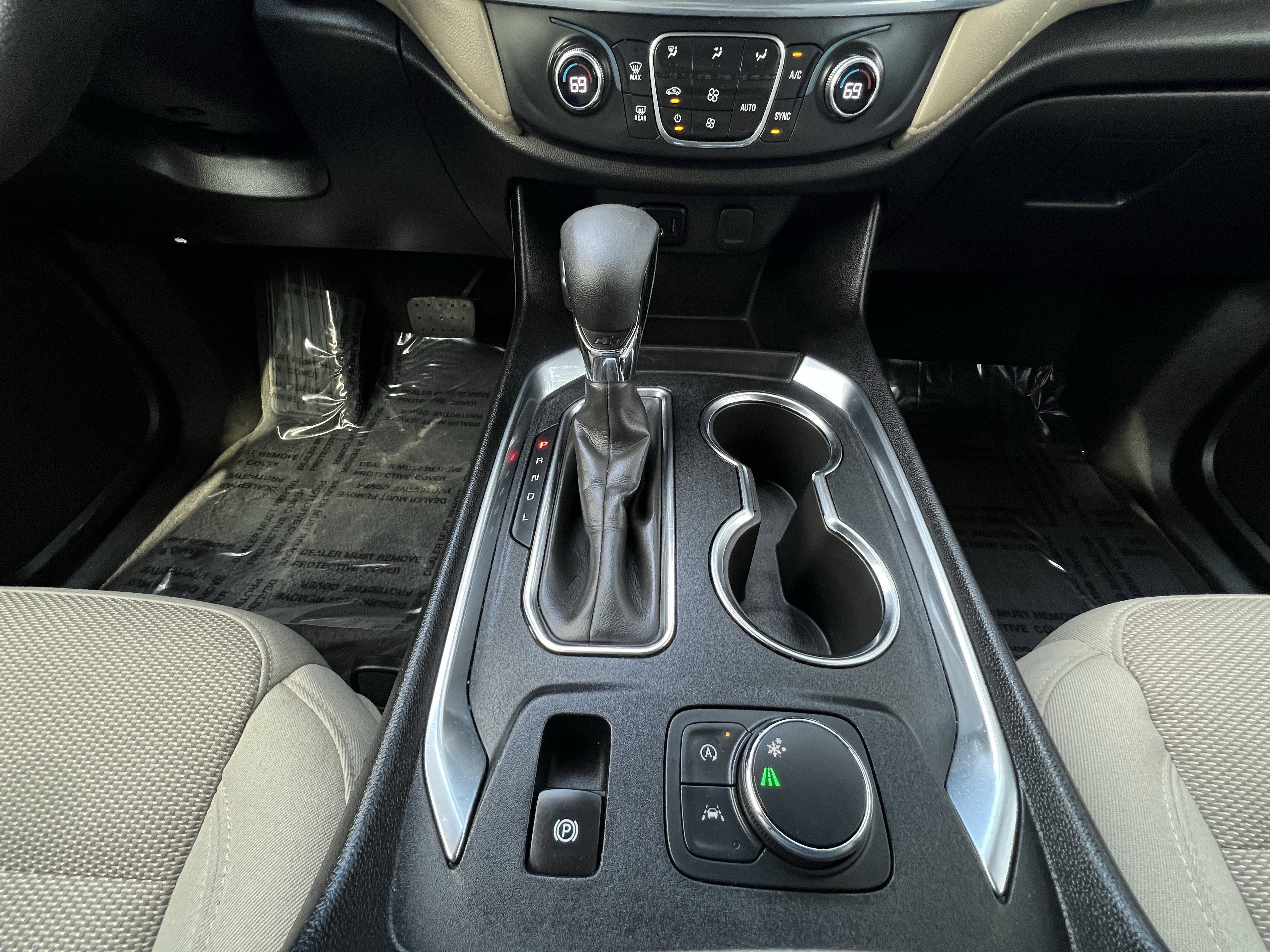 Used 2023 Chevrolet Traverse LS w/ LPO, Cargo Package image 18