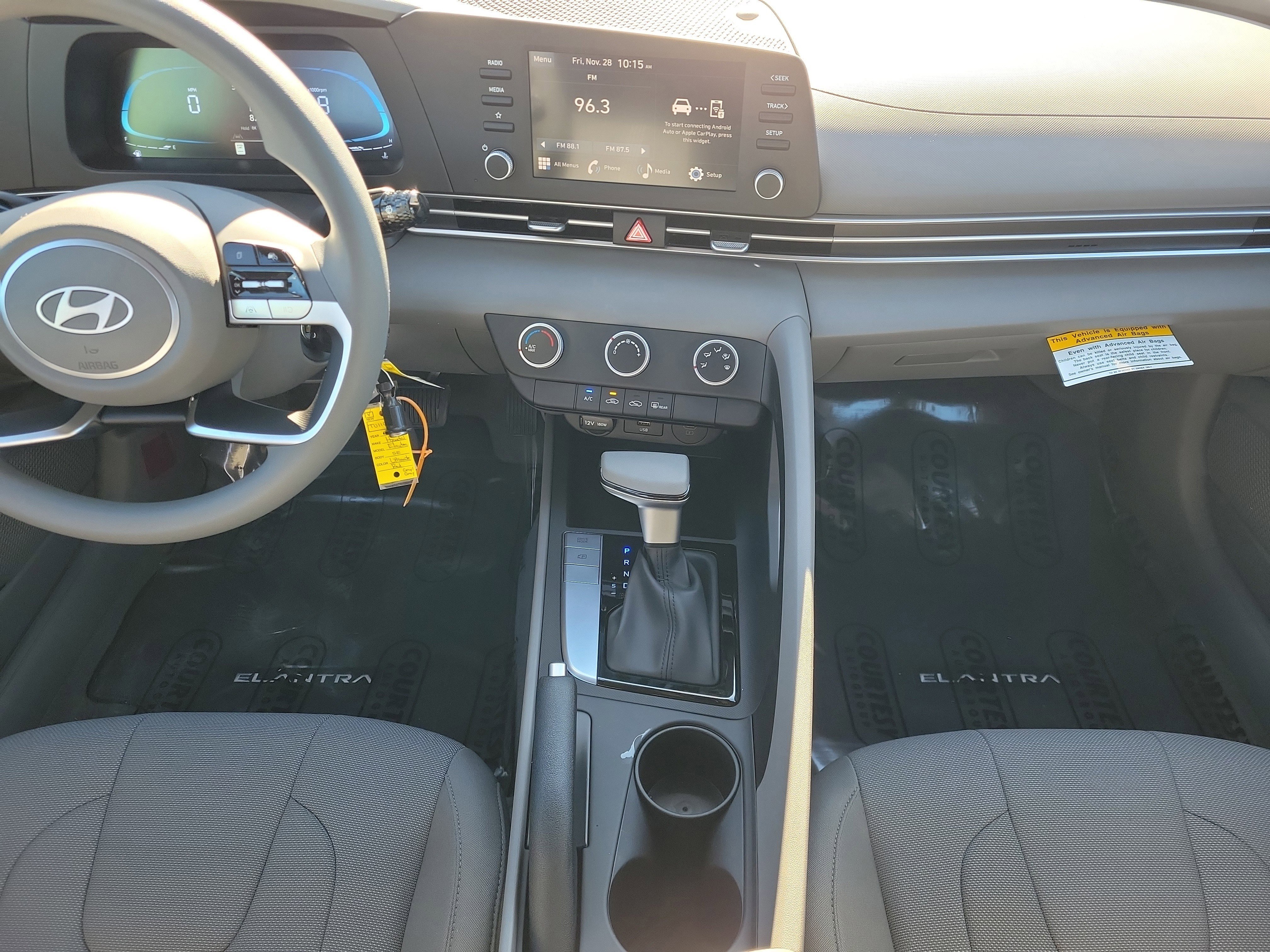 New 2026 Hyundai Elantra SE w/ Cargo Package image 13