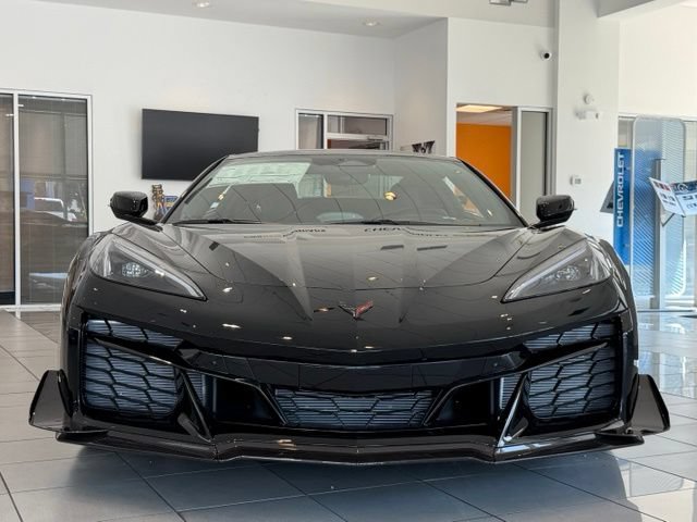 New 2027 Chevrolet Corvette Z06 RWD image 2