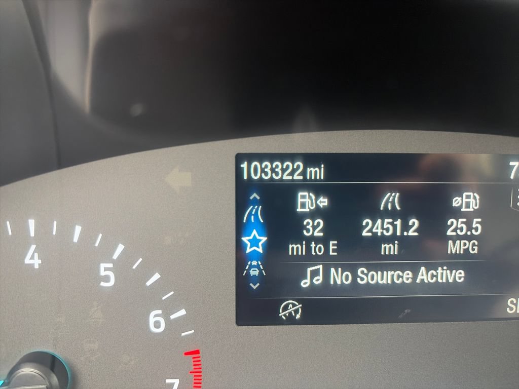 Used 2022 Ford Escape SE AWD/4WD image 17