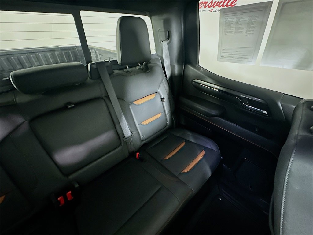 Used 2023 GMC Sierra 1500 AT4 w/ AT4 Premium Package image 14