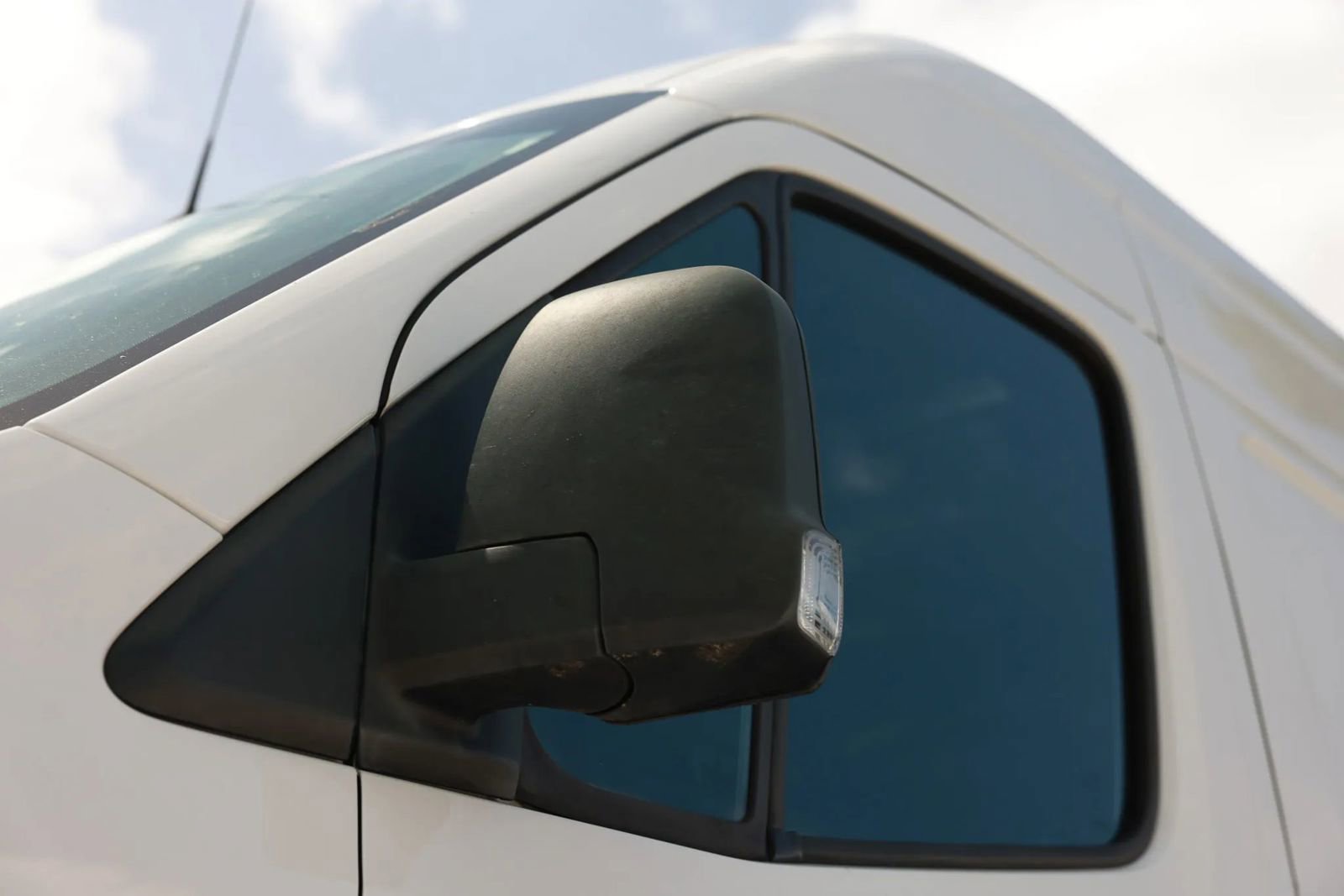 Used 2021 Mercedes-Benz Sprinter 2500 image 28
