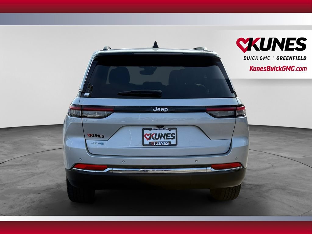 Used 2024 Jeep Grand Cherokee Limited 4xe AWD/4WD image 9