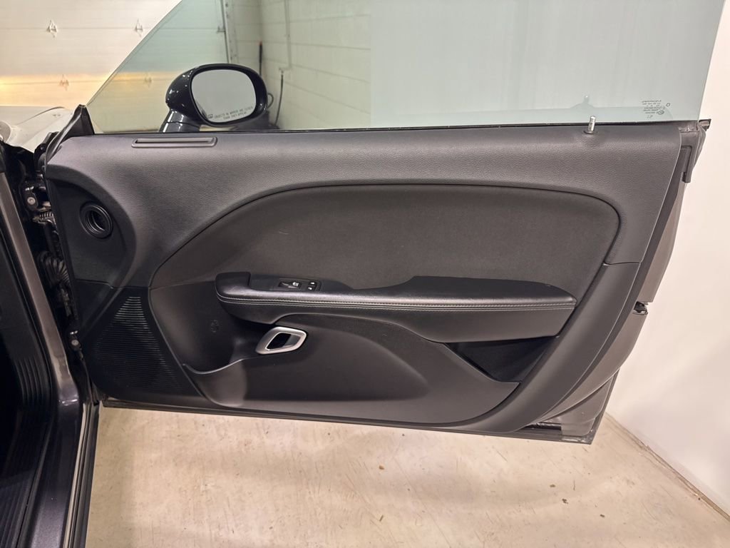 Used 2019 Dodge Challenger SXT AWD/4WD image 31