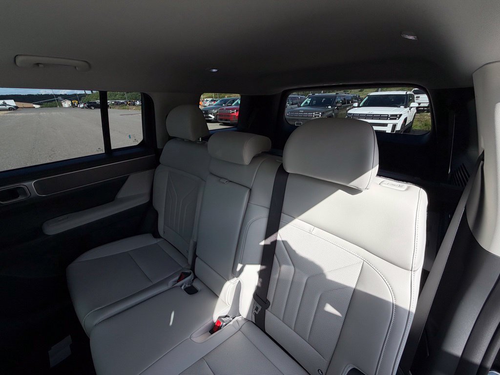 New 2026 Hyundai Santa Fe SEL AWD/4WD image 8