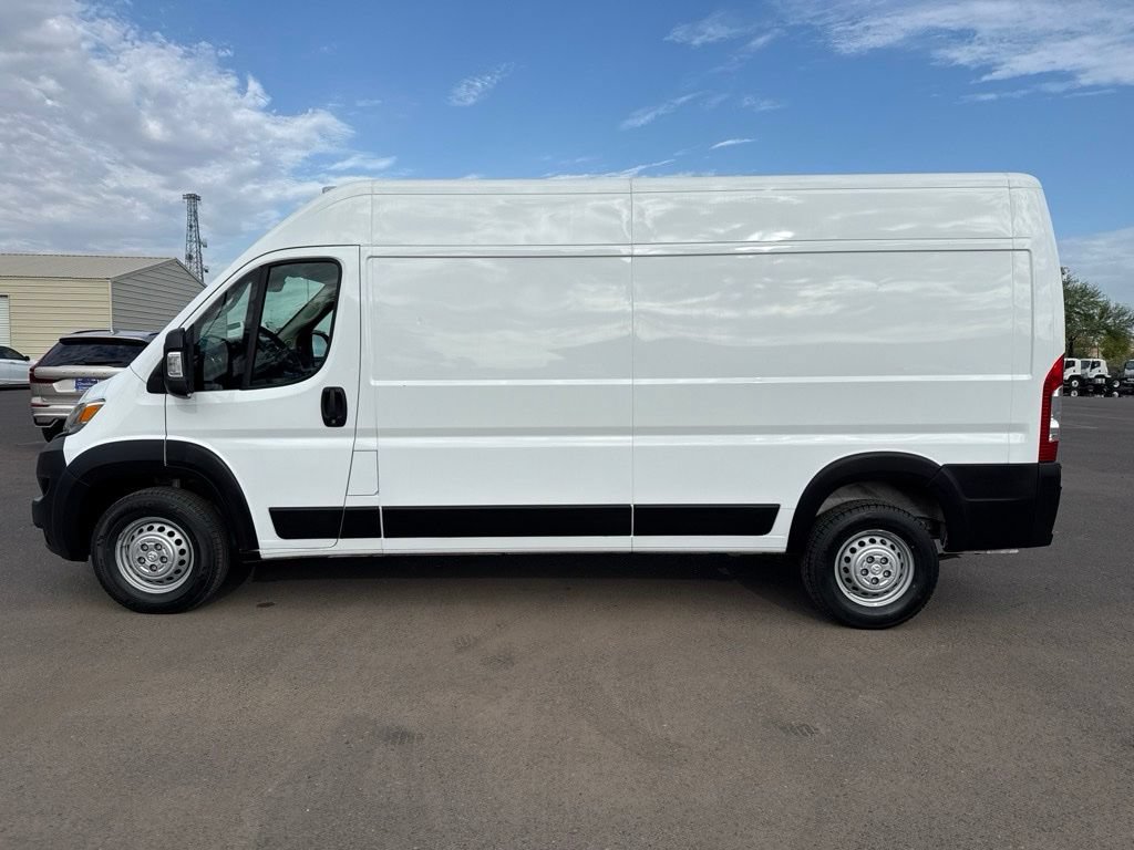 Used 2024 RAM ProMaster 2500 w/ Convenience Group FWD image 6