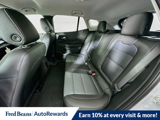 New 2026 Chevrolet Trax LT w/ Driver Confidence Package FWD image 17