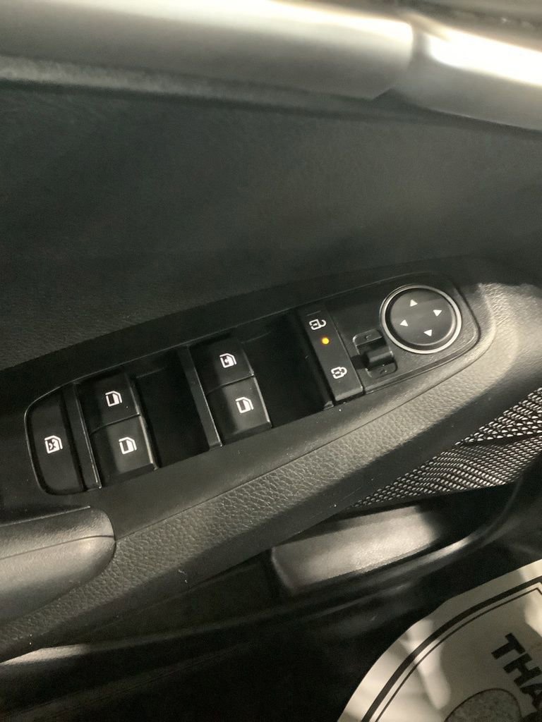 Certified 2025 Kia Seltos LX image 13