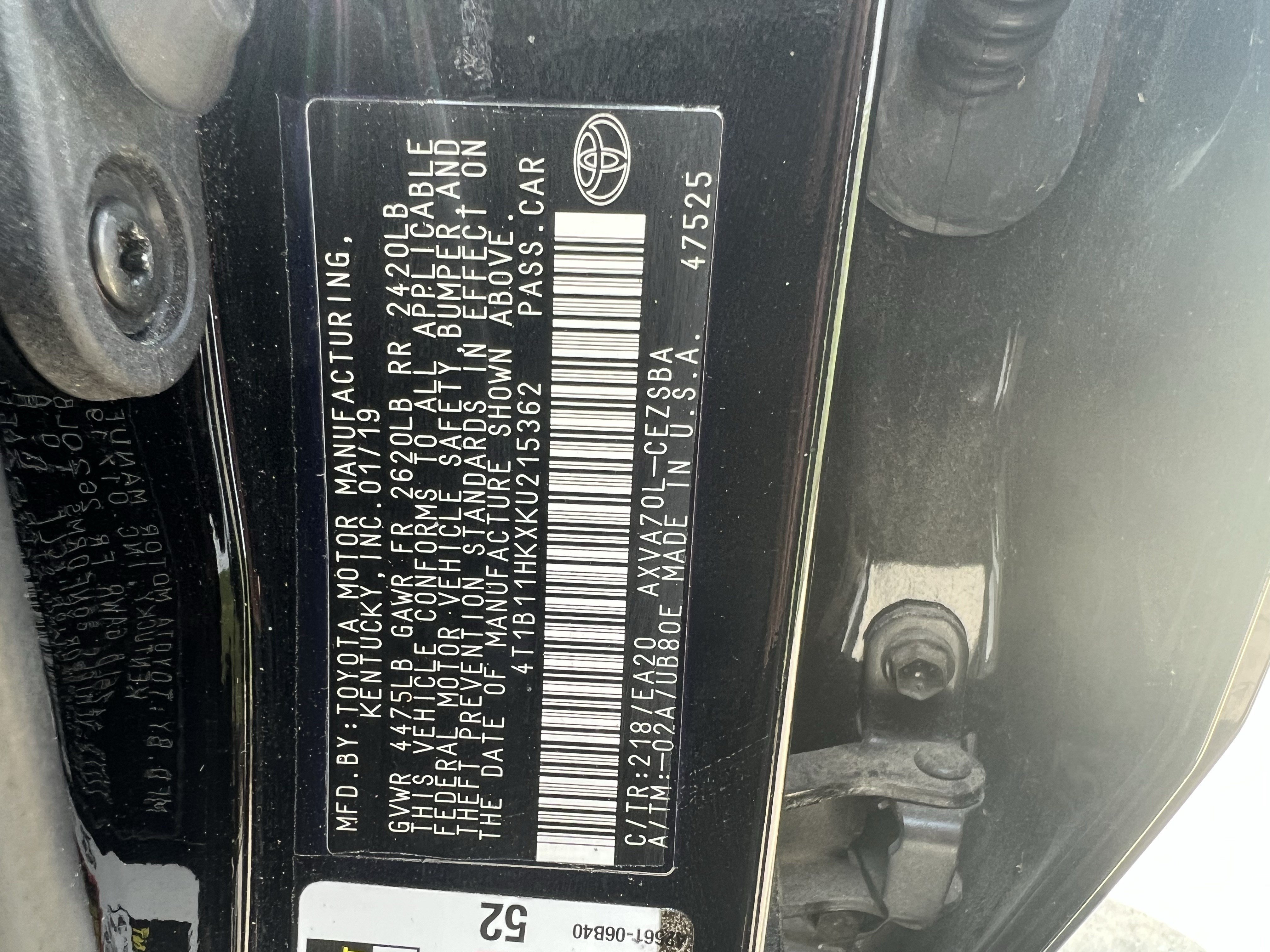 Used 2019 Toyota Camry SE FWD image 37