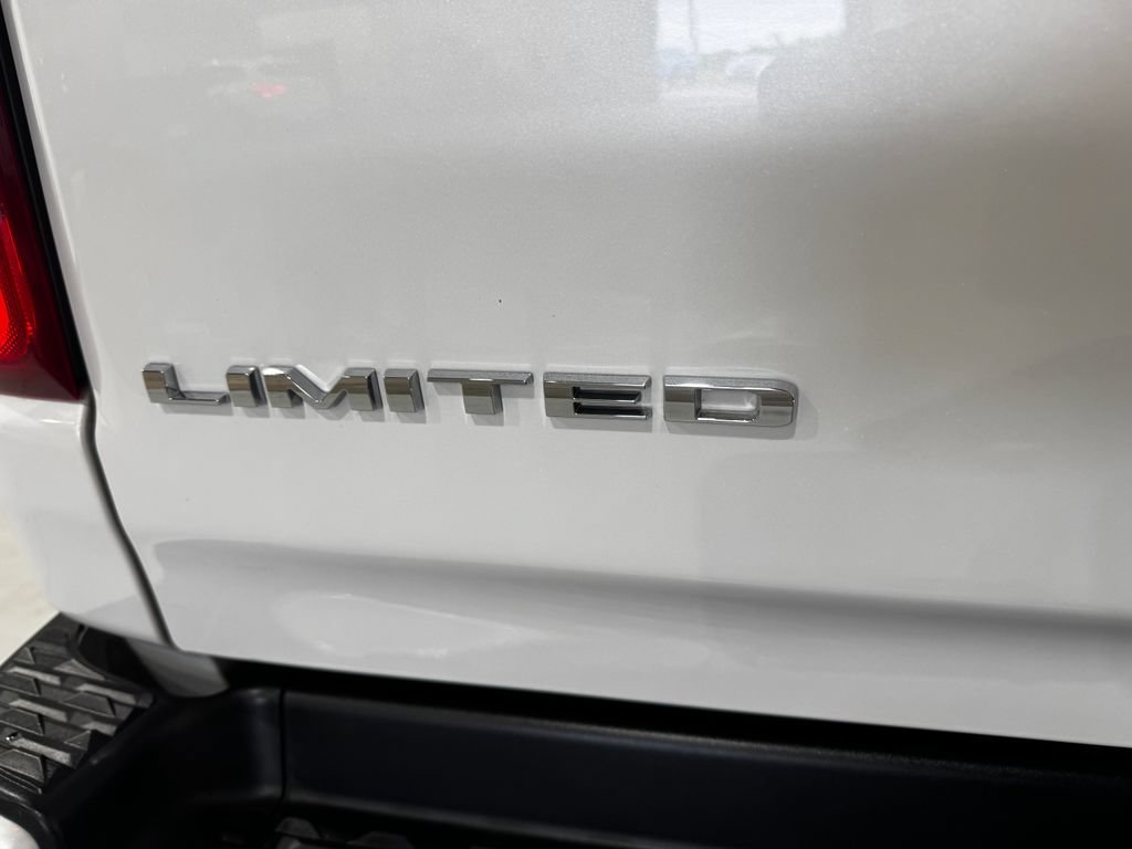Used 2020 RAM 1500 Limited AWD/4WD image 29