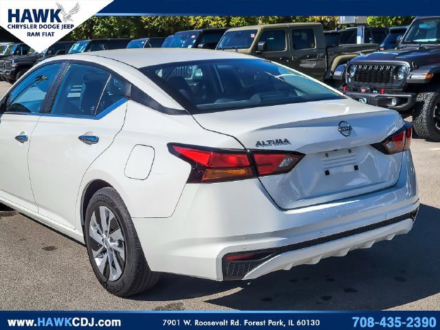 Used 2024 Nissan Altima 2.5 S FWD image 6