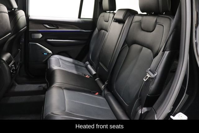 Used 2023 Jeep Grand Cherokee Overland AWD/4WD image 13