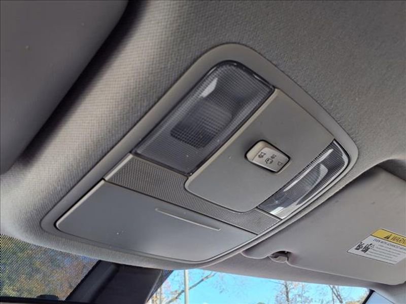 Used 2023 Kia Soul LX w/ LX Technology Package image 24