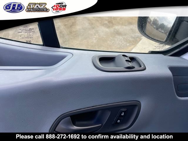 Used 2018 Ford Transit 150 XL RWD image 10