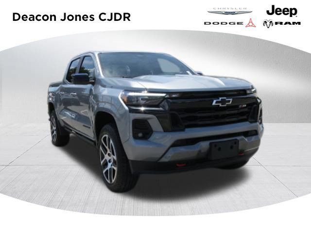 Used 2024 Chevrolet Colorado Z71 w/ Z71 Convenience Package 2 AWD/4WD image 1