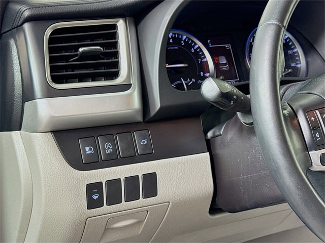Certified 2018 Toyota Highlander XLE image 20
