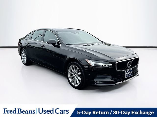 Used 2018 Volvo S90 T6 Momentum w/ Convenience Package