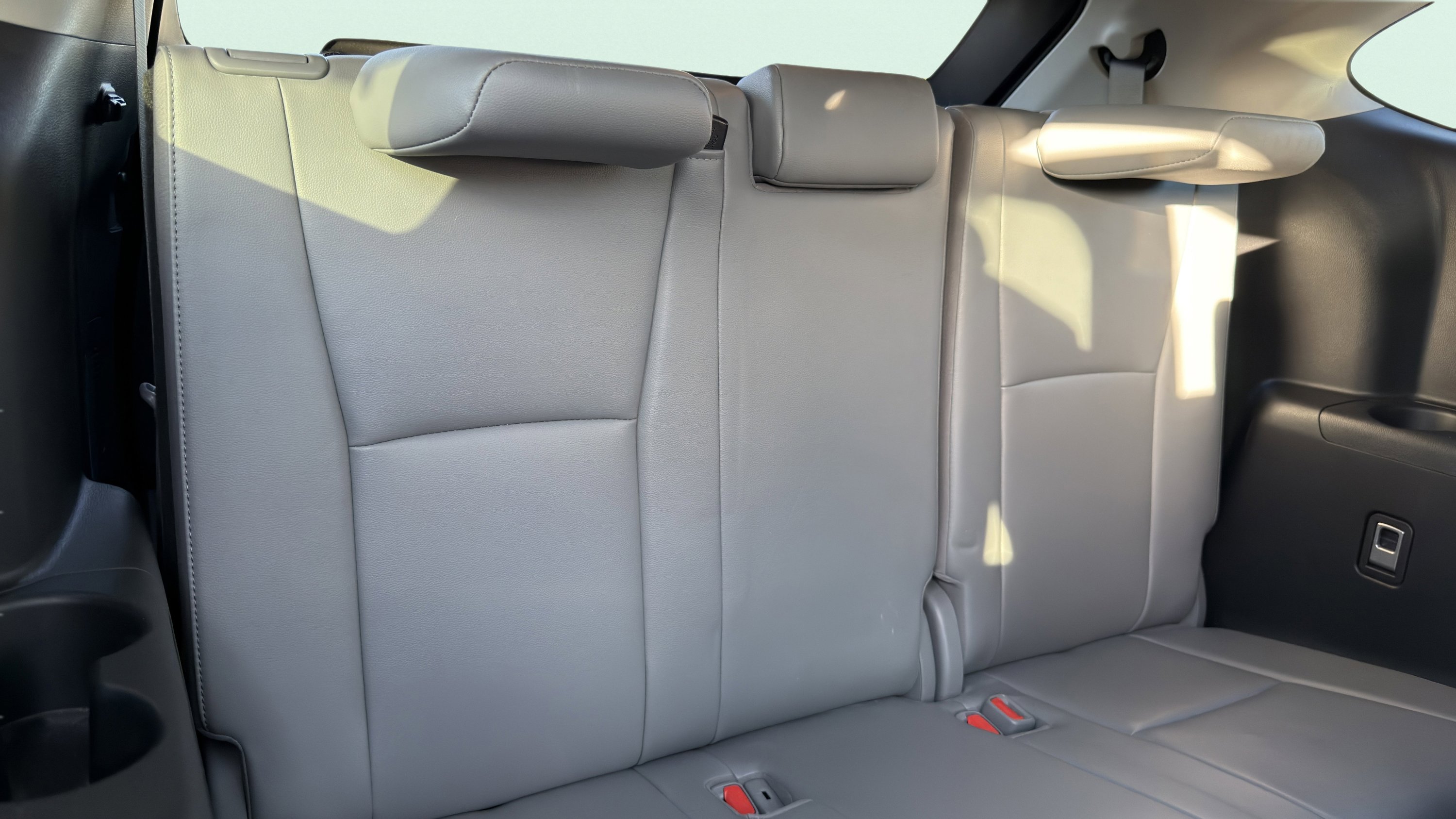 Used 2021 Toyota Highlander Platinum image 44