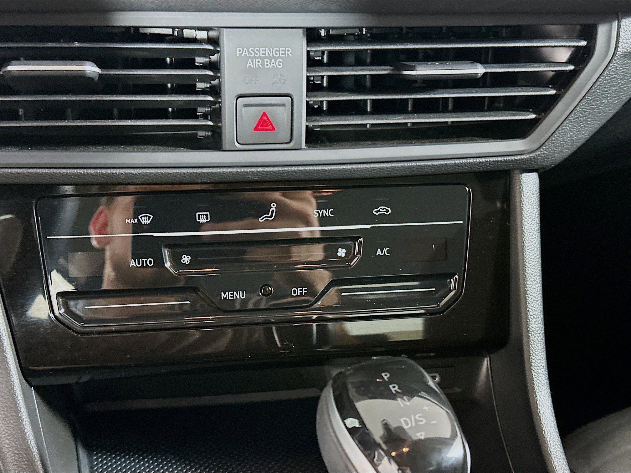 Used 2025 Volkswagen Jetta S FWD image 23