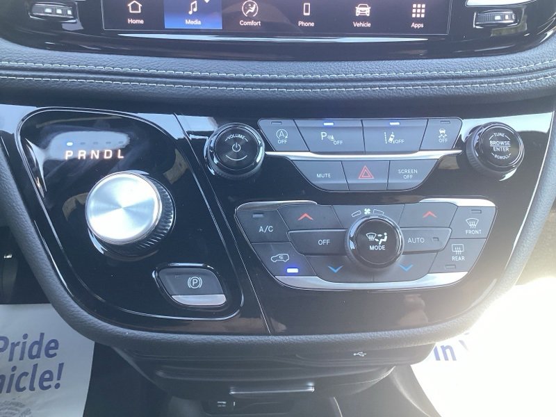 New 2026 Chrysler Pacifica Select image 36