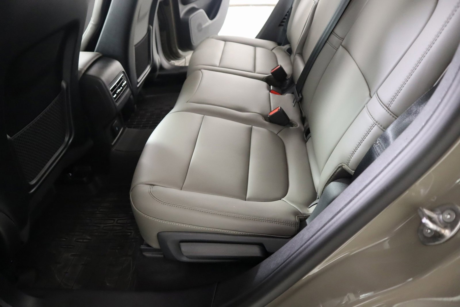 New 2025 Lincoln Corsair FWD image 13