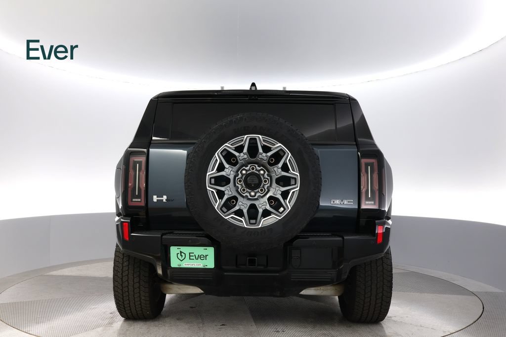 Used 2025 GMC Hummer EV 2X w/ LPO, Cargo Utility Package AWD/4WD image 15