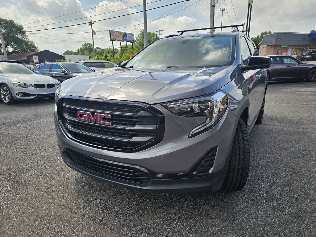 Used 2019 GMC Terrain SLE w/ Black Edition AWD/4WD image 3