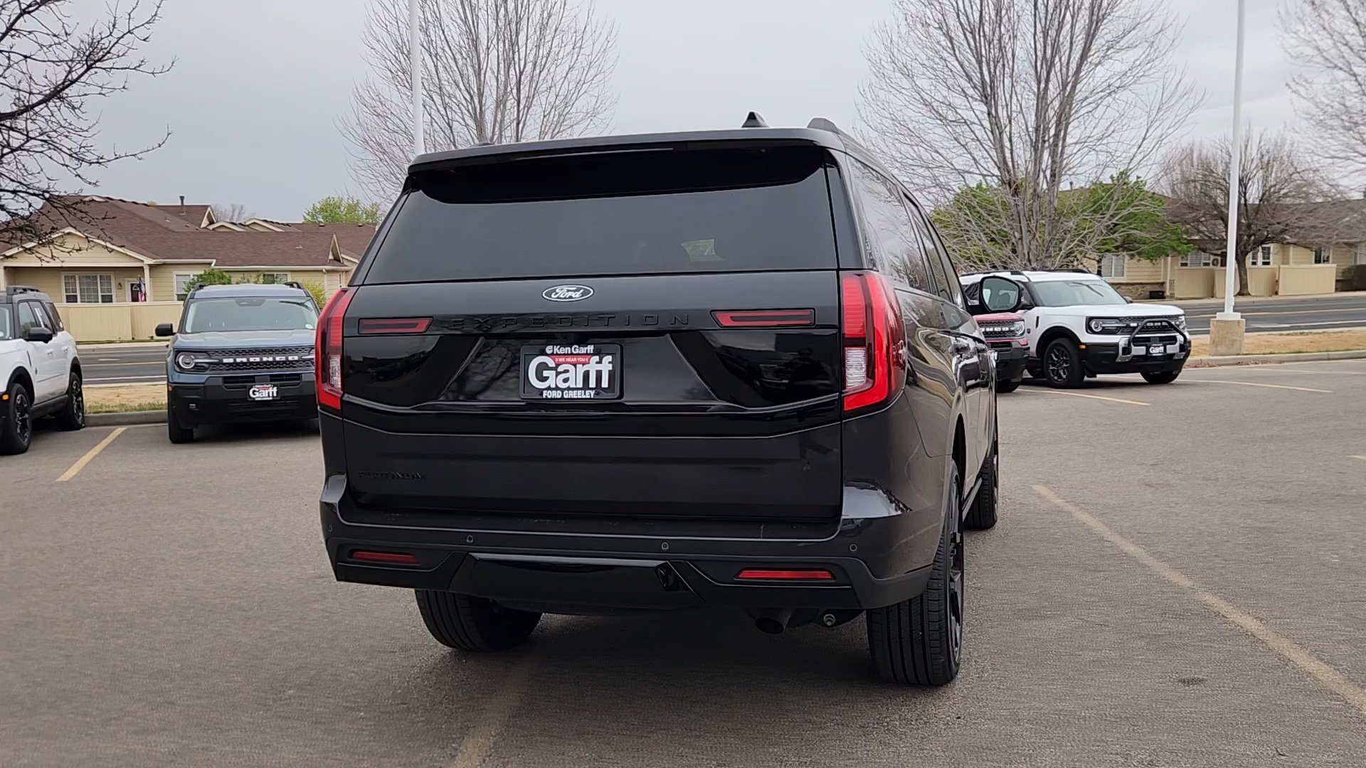 New 2026 Ford Expedition Platinum w/ Stealth Performance Package AWD/4WD image 16